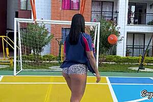 The Big-Assed Stepsister Plays Basketball And Teases With Her Muscular Body Too - Sayafit