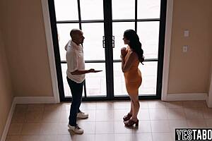 Big Boobs Filipina Wedding Planner vs Asian Client and Fiance in Threesome