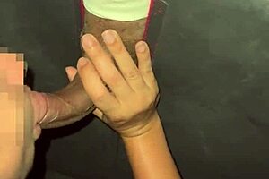 Where does Belinha get all that milk from the eaters in Las Vegas swing house?