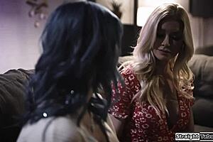 Milf Landlady Seduces Busty Babe For Lesbian Pussy Licking And Fingering In 69 Position