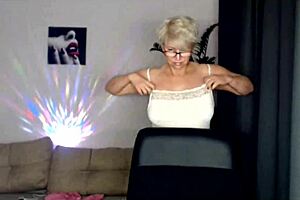 hot milf aimee paradise dances solo with toys as best net bitch