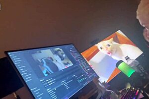 Lil d pokes big tits milf aliyah hadid in college big ass milk reality