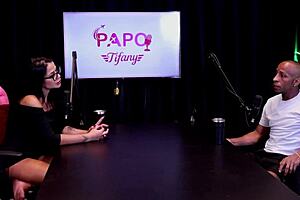 neg�o coloca a mulata safada e deliciosa pra mamar gostoso em seu pau grande - negro top oficial watch on sheer red