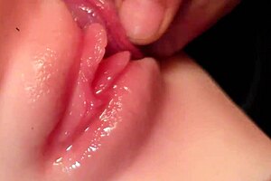 Close up - virgin pussy - very tight first time sex