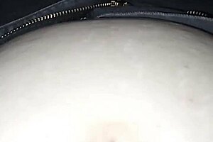 Hey Gretala, lying down to relax on the toilet? 😌