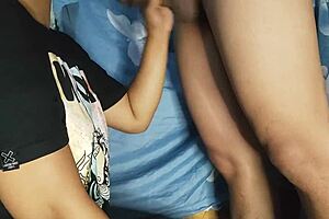 naakit ako sa gwapo kong pamangkin kaya niyaya ko syang makipag kantotan sa first time part 1