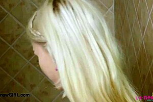 Picture-perfect blonde took a shower to refresh!