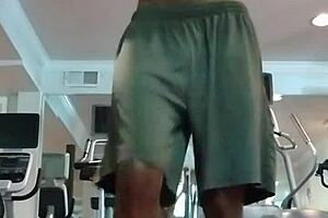 Pole Dance 1 Features A Brunette In A Sexy Amateur Homemade Workout.