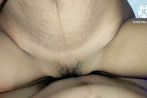 Tiny mom drinks her own milk with my mouth in homemade amateur fun