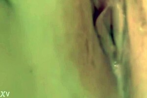 Smiles Lead to Explosive Cum Shots