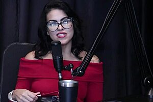 i feel excited in this group sex with sexy latina teens and fat amateurs in outdoor public casting