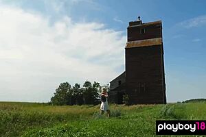 Isn't this lovely nude blonde milf jenessa dawn showing off her farm and shaved pussy?