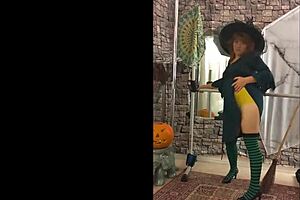 hotwife steffi witch sucks cock