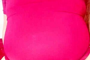 Madrastra puta latina colombiana with giant cameltoe rides stepson on shaved vagina in USA.