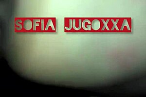 Empinada Con Sus Nalgotas Comiendo Verga Mi Esposa