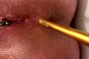 Hey, check out this anal masturbate with gold high heels, fingering asshole, juicy pussy, and riding on heels.