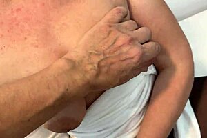 hey, can this mature milf nail her pantyhose audition by sucking the camera man's cock?