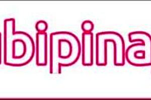 The viral student took a solo bath in the shower, showing off her curvy big ass and balloon features.