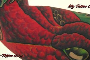 blackwidowxxx reveals her full body tattoos in a quick promo clip with big tits and ass