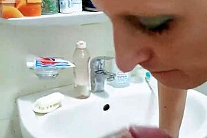 Milf Sandra works as prostitute giving blowjob.