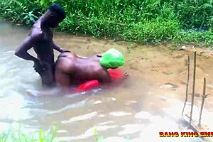 Creampie Surprise in Local Stream from Hardcore Doggy Sex with Ebony Milf