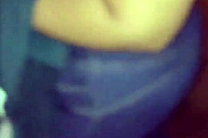 Mature Culona Teased on Lima Streets with Big Ass Flashing in Public Exhibition Pt1