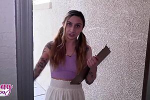 Nina Nova Deploys Nice Ass and Tits to Nail Project with Amateur Homemade Doggystyle Fuck and Creampie