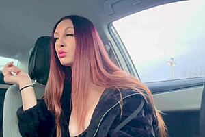 Italian Artemisia Love Hot Solo Smoking Sesh Outside