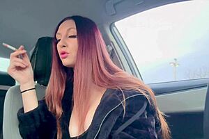 Italian Artemisia Love Hot Solo Smoking Sesh Outside