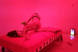 Wow raw fuck with sexy mexican amateur in burdel getting hard pounding that makes her moan deliciously!
