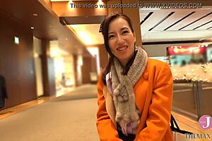 Five Star Beautiful Wife Pickup Nakadashi Sex Turns Immorality To Husband Into Wild Climax!