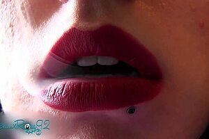 i just can't get enough of that matte red lipstick while i'm smoking, it feels so damn seductive and empowering every single time