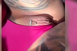 Oh, I mean, Andressa Urach just touching herself like that...