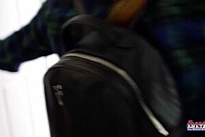 Голубые глаза