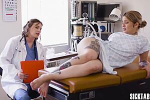 Lesbian vanessa vega dives into big ass milf riley nixon after steamy anal fingering session 😈