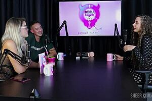 compilados da jujube delícia no bora cast with bruna carlos sheer red. it's a wild mix of milf group fun outdoors.