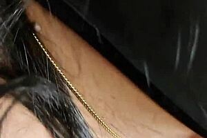 Maestra Venezolana Ensena A Bailar A Un Novato!