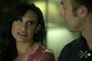 STEPMOTHER CAMSTAR PENNY BARBER SQUIRTS IN ROLEPLAY!