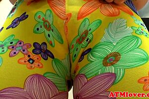 glamcore milf gapes ass with kinky toys