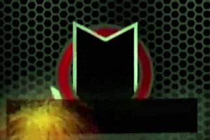 Milf Maxine X thinks about her stepson while using a dildo on herself