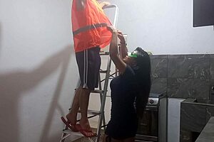 uh i seduced the athletic muscular builder guy sucked his cock then he fucked me standing up deliciously