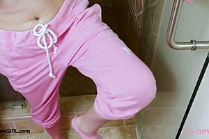 Cute Teen 18+ Model Enjoys Sensual Bath With Brunette Mommy In Lesbian Massage On Sofa During Casting Interview