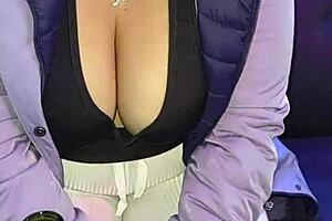 Venezuelan Mature Woman Walks the Street Showing Off Her Big Curvy Ass