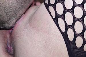 Lick my pussy with passion until I explode in orgasm.