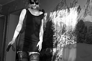 sexy milf with a BIG beautiful ASS and an exciting look poses in amateur fetish pawg black and white cinema style.