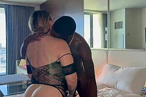 Ace Hardz Slams Milf Pussy Sucks Toes Makes Jasmine Flowers Scream