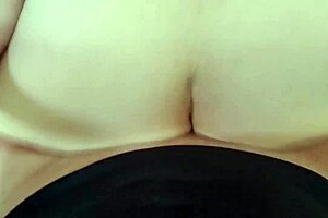 japanese housewife gets creampie in shaved pussy