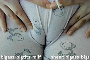 I'm feeling this cameltoe in my pajama so tight and wet as Colombian amateur milf spreads big pussy lips solo