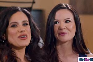 Ladies Share Big Tit Milf Penny Barber