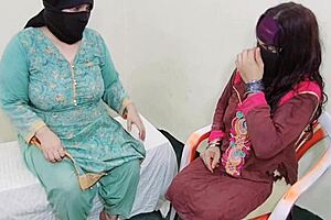 Awesome 3some anal fucking of 2 indian muslim hot bhabhis with dever!